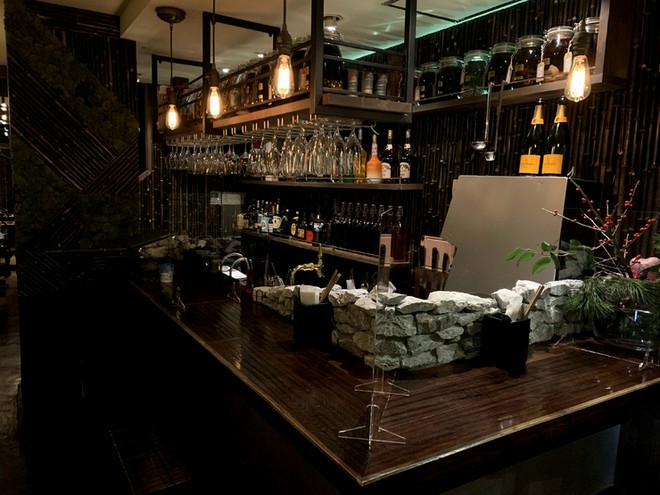 カウンター席がある