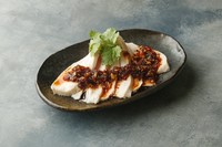 枸杞の実、大棗と一緒に低温で3時間ほどじっくりと煮込みました