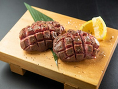 当店自慢の「生タン」