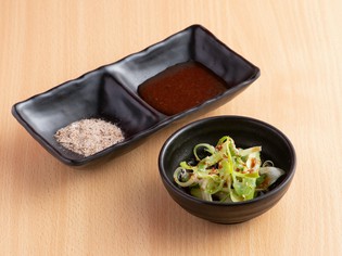 肉の旨みが際立つ！【さすらいのカンテキ】自慢のたれ＆スパイス
