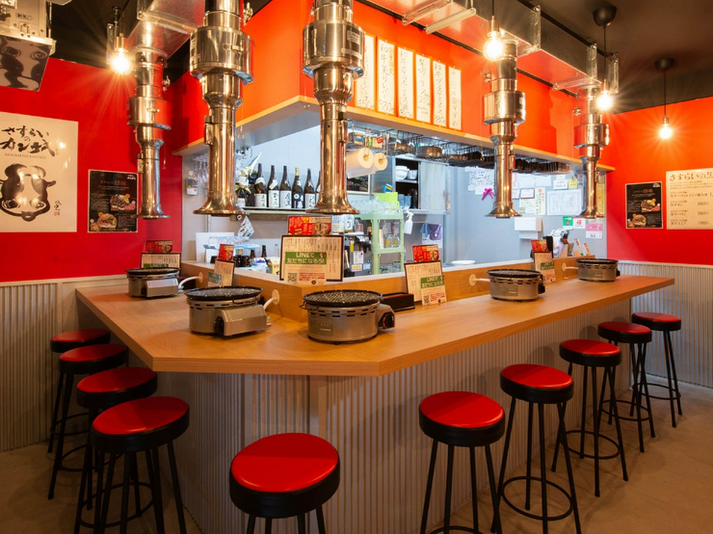 気軽に立ち寄れるカウンター席は、おひとり様にもぴったり