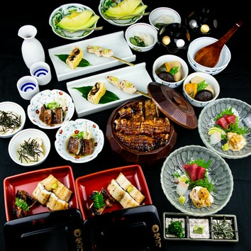 鰻とかしわ極みコース(すき焼鍋)【8品】11,000円