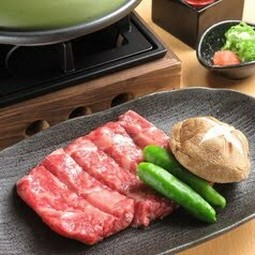 絶品『黒毛和牛バラ陶板焼』