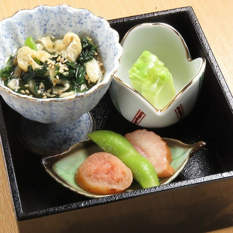 本格的な和食をお気軽に。旬の食材をご用意しております