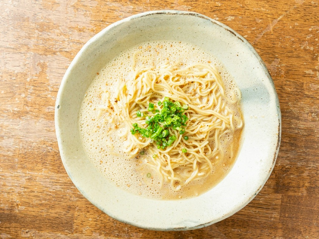 新しい味わい！『釜玉ラーメン』