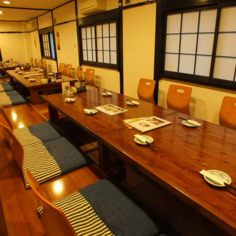 6名から最大40名ご利用可能な完全個室を完備。