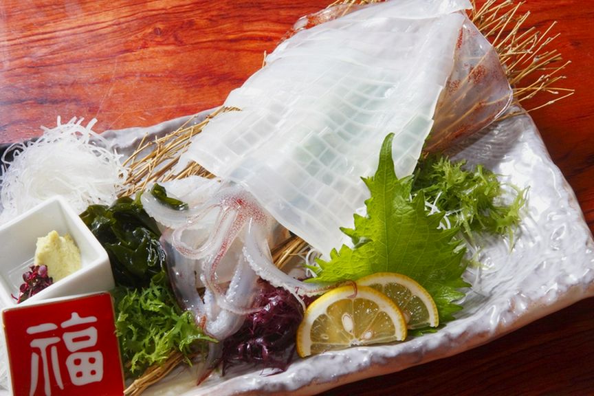 呼子直送イカの活造り1980円〜