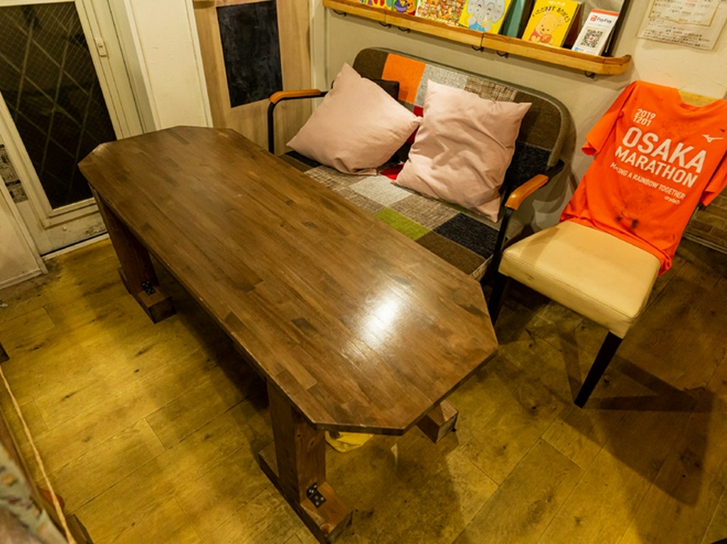 ナチュラルな空間はまるでお部屋のように落ち着けます