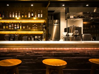 お気軽にご利用頂けるカウンター席も完備！