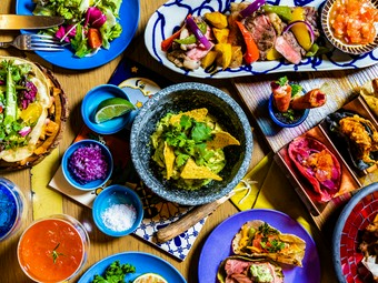 沖縄×メキシカンのフュージョン、新感覚の「琉球メキシカン」