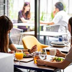 雰囲気の良いおしゃれな店内