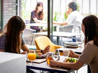 雰囲気の良いおしゃれな店内