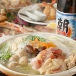 ご注文は2人前～承ります。ぷりぷりのもつから甘い脂がとろけます。
