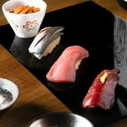 旬の魚に合わせてその時期飲み頃の地酒を10種前後用意。季節の魚と共にいただく日本酒もまた乙なもの。旬と酒をとことん味わえるコースもあり。飲み放題をセットできるので宴会需要にも応えてくれます。