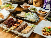 鳥せゑの定番料理をお楽しみいただけるコースです！
※+2000円(税込)で120分飲み放題をお付け頂けます。