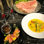 三大和牛：近江牛を中心に魚と野菜にシェフが渾身の調理でお届けします。至極のディナーをお楽しみください