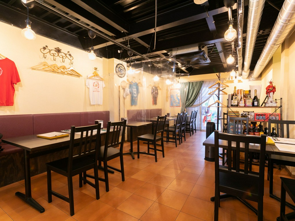 家族の食事にも気兼ねなく足を運べる空間