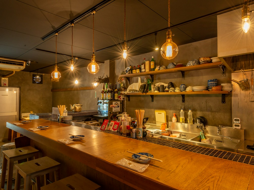 一人で気兼ねなく立ち寄れる、アットホームな空間