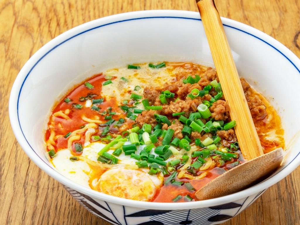 自家製ラー油が香る、上品な味わいの『担々麺』