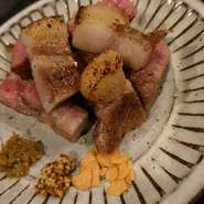 ジューシーな肩ロースをシンプルに味付けで焼きます。
150g
