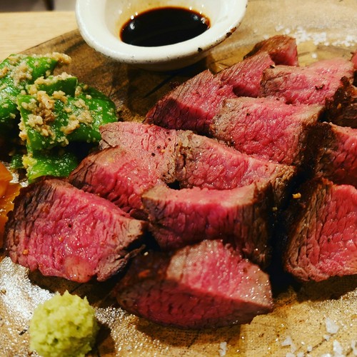 黒毛和牛赤身肉のグリル