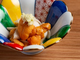 しっとりした食感と奥深い味わいにうなる『ふぐのコンフィ』