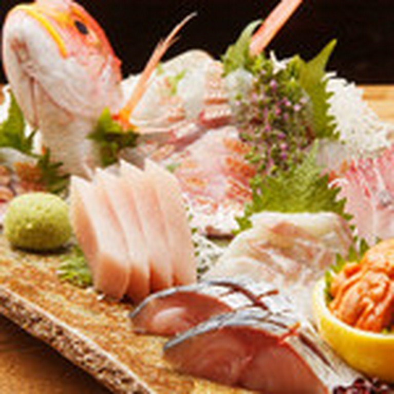 『鮮魚の盛り合わせ』