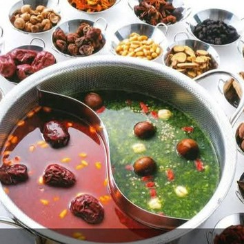 薬膳火鍋のランチ（ランチタイム限定）