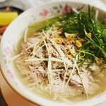 追加の牛肉団子＋230円　フォーの玉子スープ＋230円
