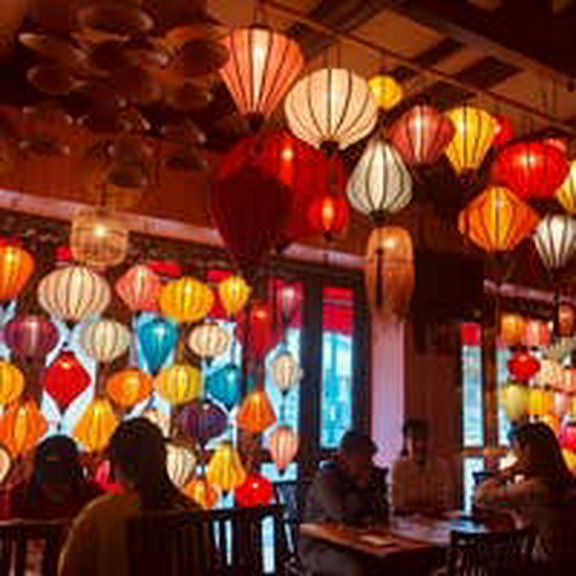 一歩店内に入ると、ベトナムにプチトリップした気分