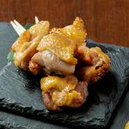 名古屋コーチン、恵那どり、奥三河どりのモモ肉の食べ比べです。

