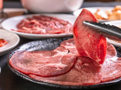 独特の食感が楽しめる『牛タン』