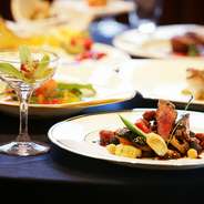 +2000円(税込)で2時間飲み放題
その他、ご予算・時間帯ご相談承ります。