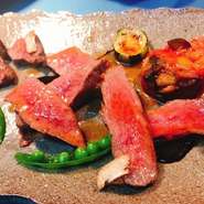 県産黒毛和牛本部牛のロースト～グレイビーソース～