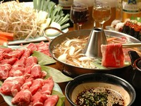 熟成した門外不出の塩だれを黄金スープにブレンド。つけダレ(だしポン)鰹出汁でポン酢にコクと風味をプラス。
※写真は有料オプションを加えたイメージです