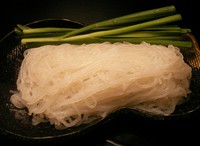 白滝というくらいで鍋の中での風情はNo.1！　一人で全部食べないで。