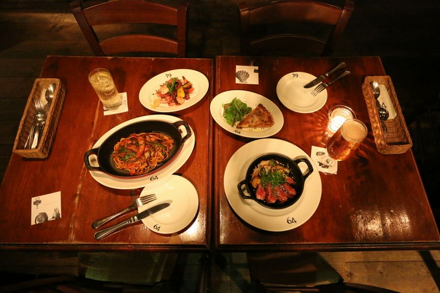 64名物ナポリタン！　もちもちの太麺×甘めのトマトソース