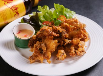 軽やかな蟹のフライ×オリジナルソース『ソフトシェルのから揚げ』