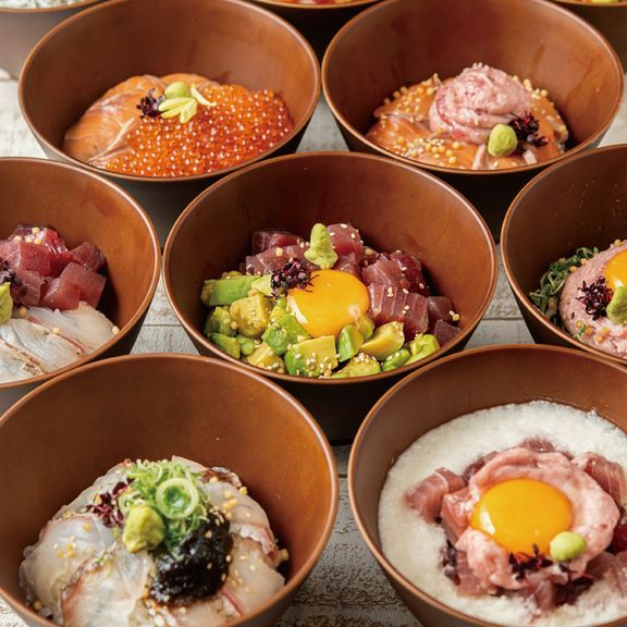 彩り豊かな海鮮丼をご用意しております♪