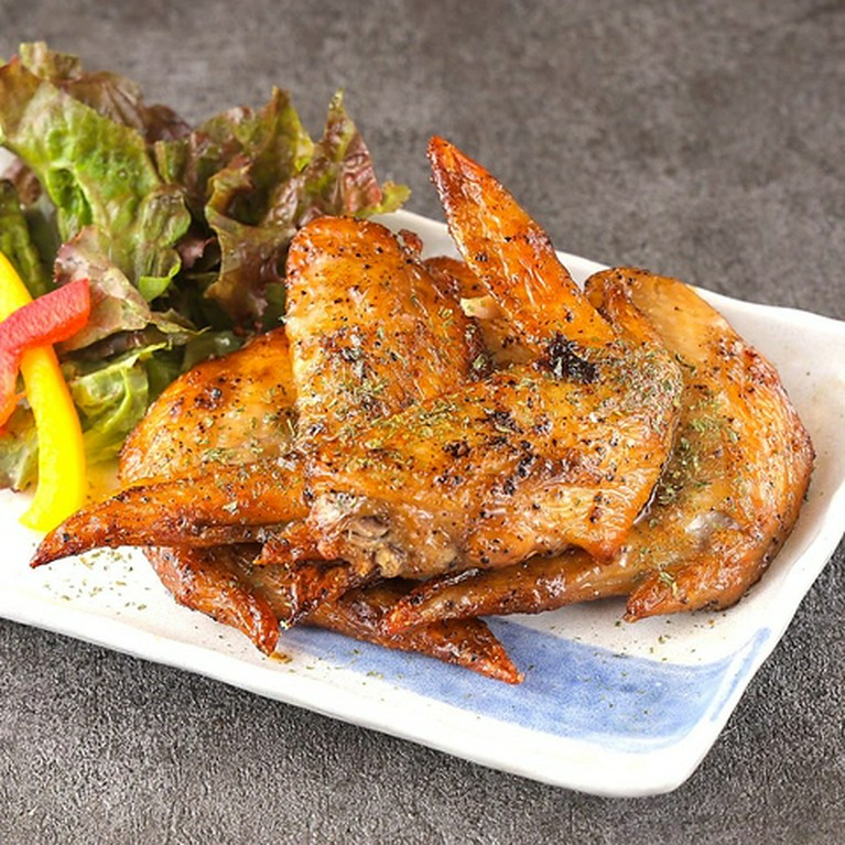 大山地鶏手羽先揚げ