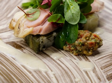 10名〜20名の個室があります