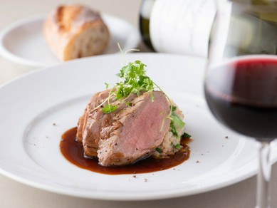 チャーミングな自然派ワインが充実。グラスで気軽に楽しめる！