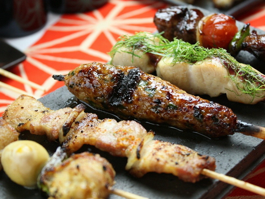 「一串入魂」の精神を注いで焼くことが八兵衛流。