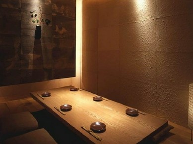 東京駅 丸の内 日本橋の個室のあるお店でデート 居酒屋 デートにおすすめのお店 ヒトサラ 東京駅 丸の内 日本橋の個室のあるお店でデート 居酒屋 デートにおすすめのお店 ヒトサラ