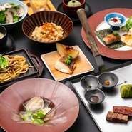 食材入荷状況により一部内容変更になる場合がございます。予めご了承下さい。
食物アレルギーがあるお客様はスタッフまでお申し付け下さい。

コースは2時間制となっております。
※飲み放題の制限時間は120分制でございます。
　L.O.は30分前にお伺いさせて頂きます。