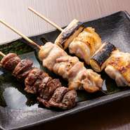 左より『ずり』77円税込、『かしわ』77円税込、『ねぎま』110円税込。