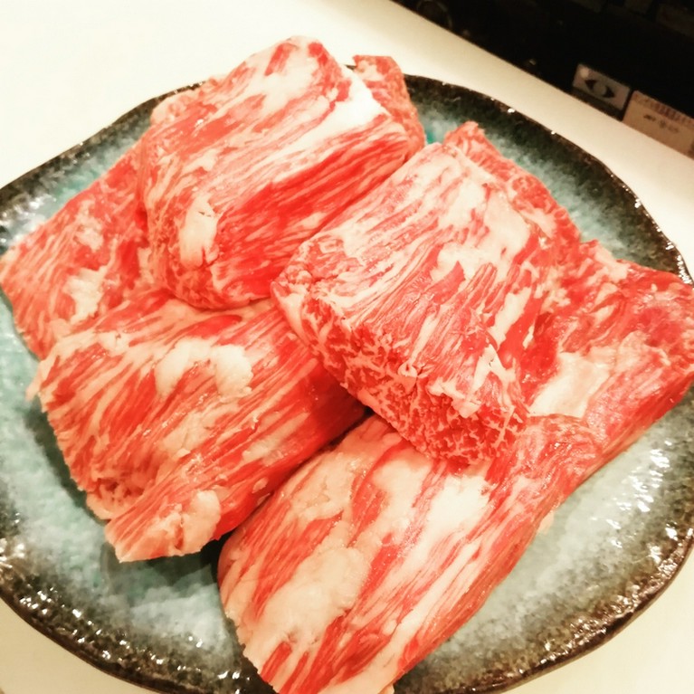 焼肉といえばハズせない、人気部位のワンランク上の味をいただく『和牛ハラミ』