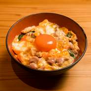 大人気親子丼。