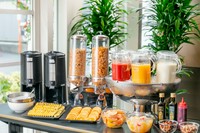 （スープ）ミネストローネスープ、ポタージュスープなど2種類
（ヨーグルト・シリアル）ヨーグルト、フルーツグラノーラ、オレンジなどフルーツを含め7種類
（ドリンク）オレンジジュース、コーヒー、紅茶など9種類