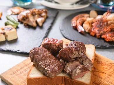 海を眺めながらBBQで歓送迎会